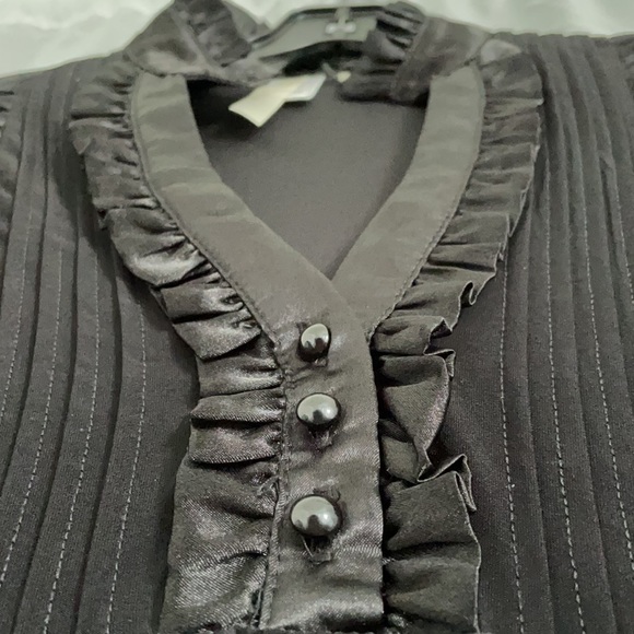 Dress - Picture 3 of 5